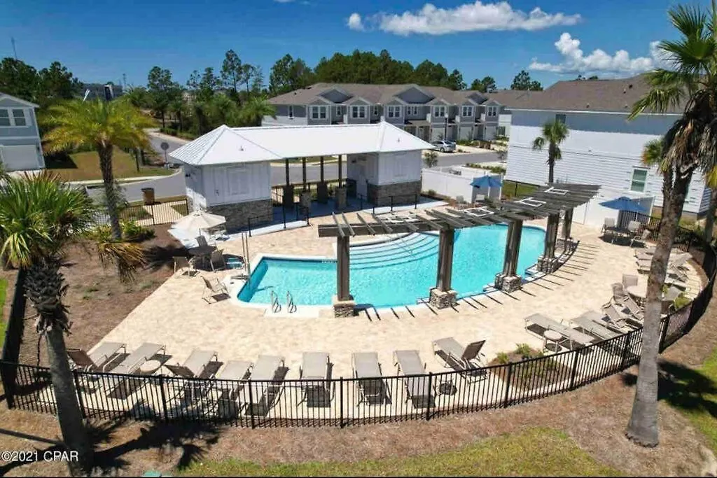 Entire Home- Gorgeous 3Br Townhome Pool, Grill, Wd, 2 Free Drive Up Spaces Sleeps 6 Close To Everything Pcb! Free Wifi United States